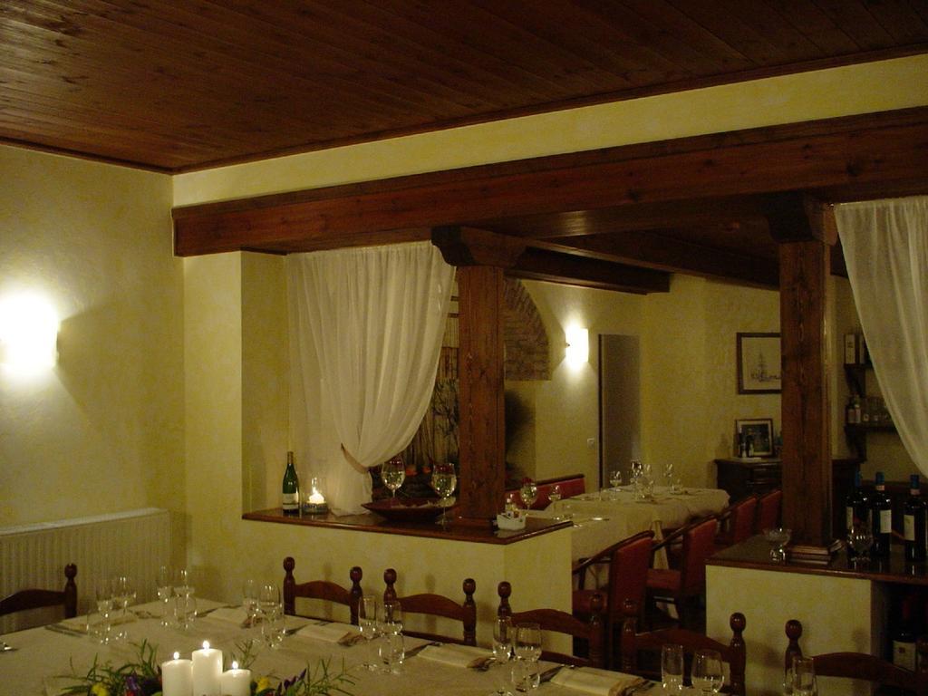 Albergo Ristorante Flora Vittorio Veneto Exteriér fotografie