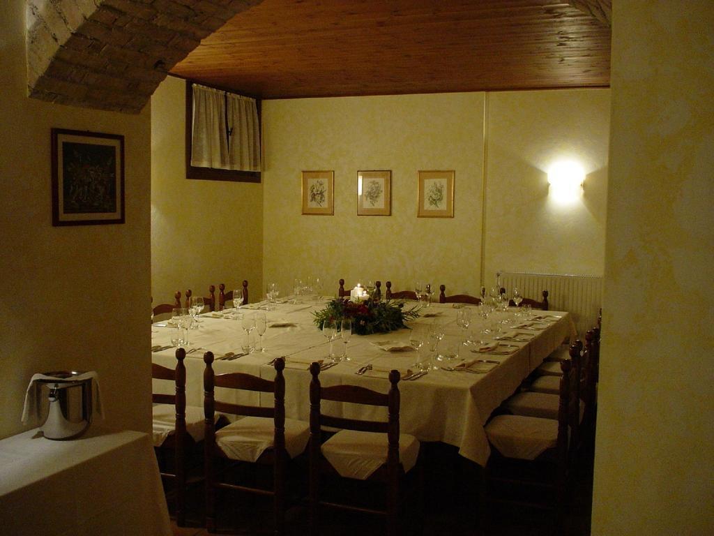 Albergo Ristorante Flora Vittorio Veneto Exteriér fotografie